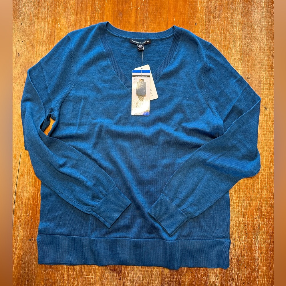 BNWT sweater.